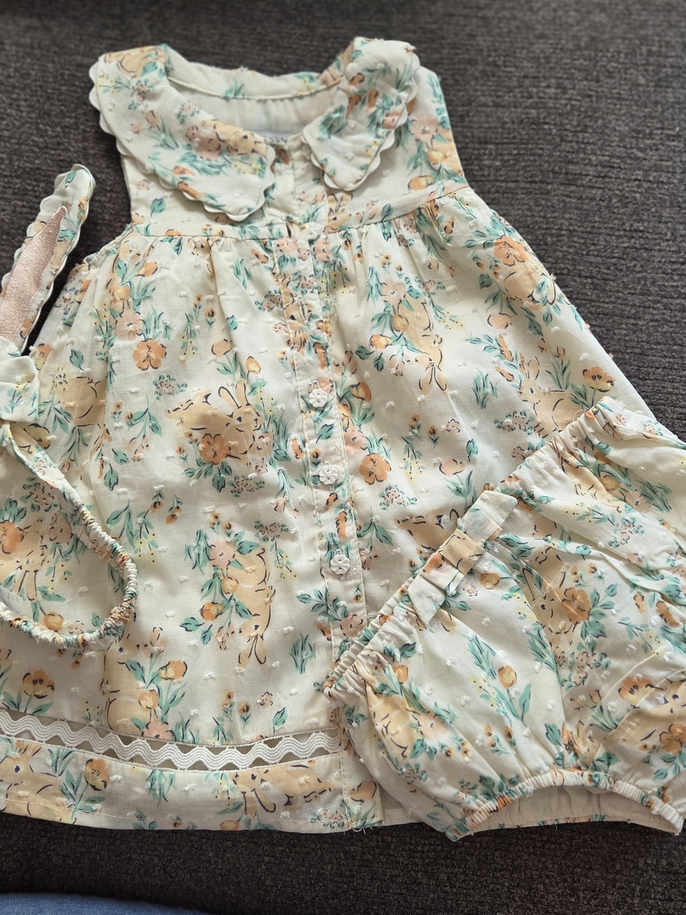 Haute Hippie Baby Cream Set with Pastel Floral & Bunny Accents. 6-9month